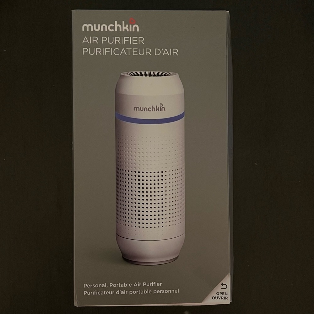 Compact air purifier
